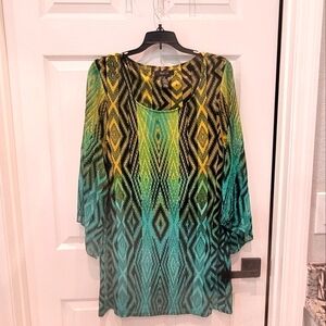 Tunic with sheer sleeves, lightweight, vibrant colors in sz M